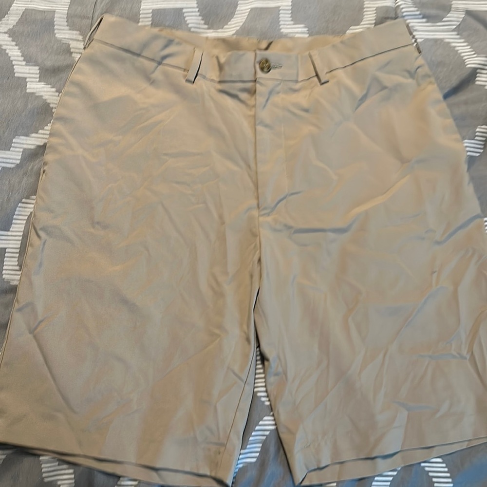 ProTour men’s flat front shorts